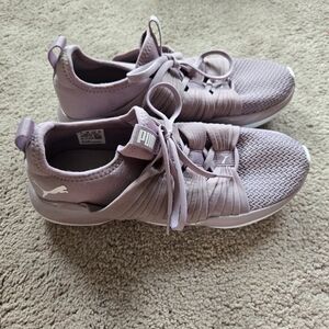 Puma Lilac Athletic Sneakers Size 8.5 Sport Foam